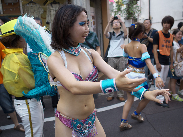 【サンバエロ画像】サンバといえばリオだけど、日本にもサンバ祭りはあるんだぜ！ 03