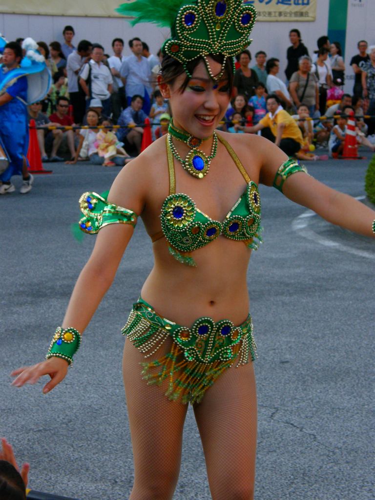 【サンバエロ画像】サンバといえばリオだけど、日本にもサンバ祭りはあるんだぜ！ 04