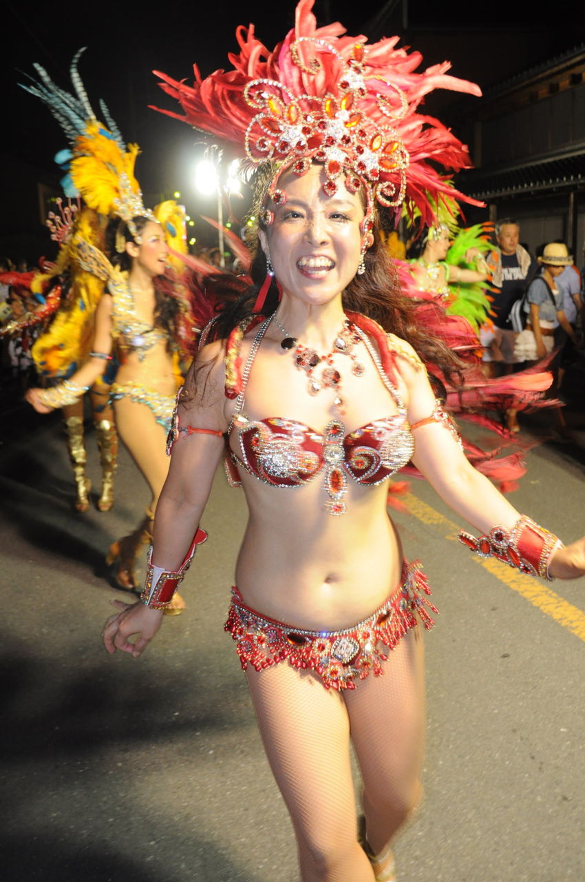 【サンバエロ画像】サンバといえばリオだけど、日本にもサンバ祭りはあるんだぜ！ 12
